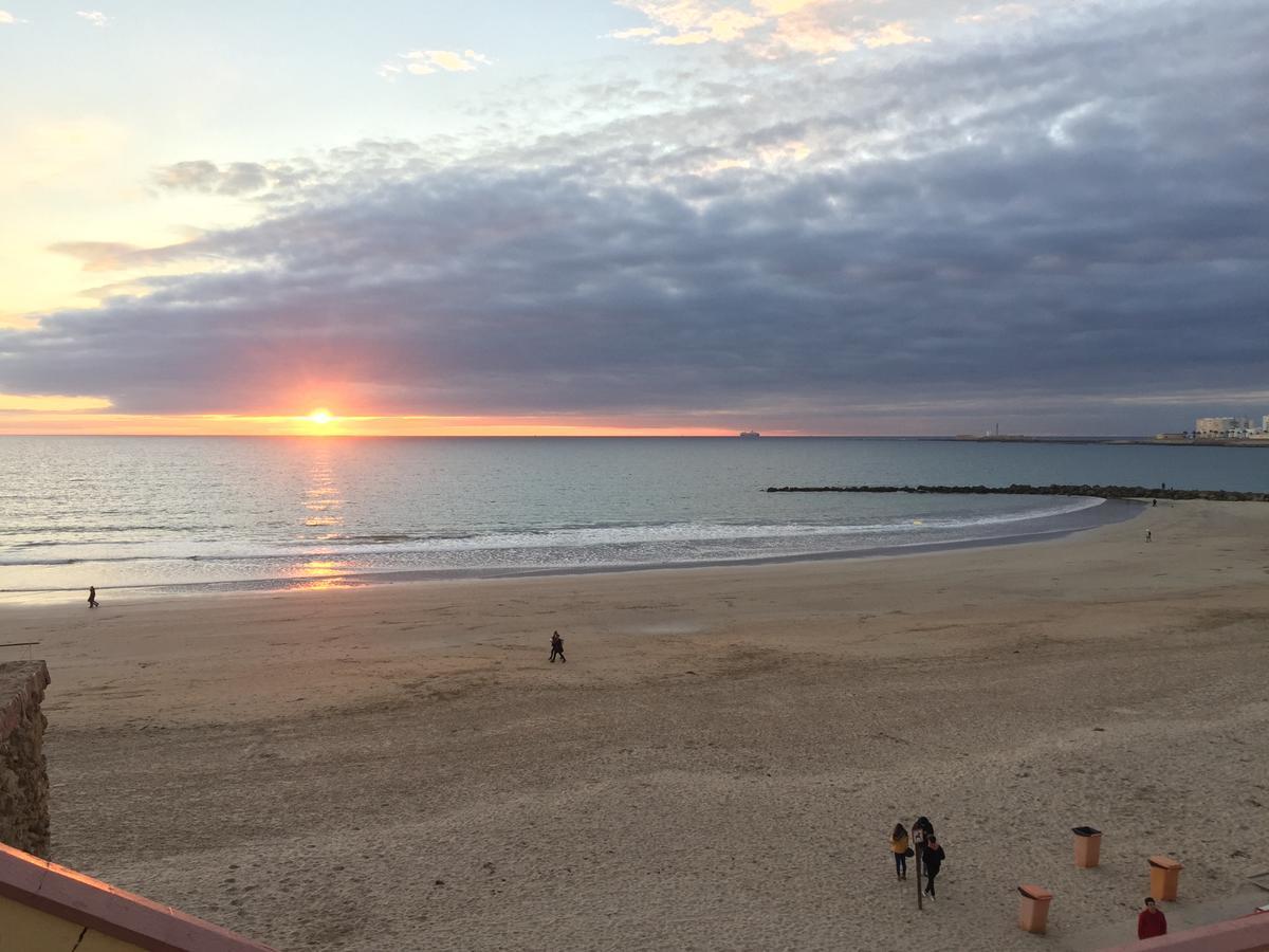 Apartamento Duplex La Estrella Cádiz Eksteriør bilde